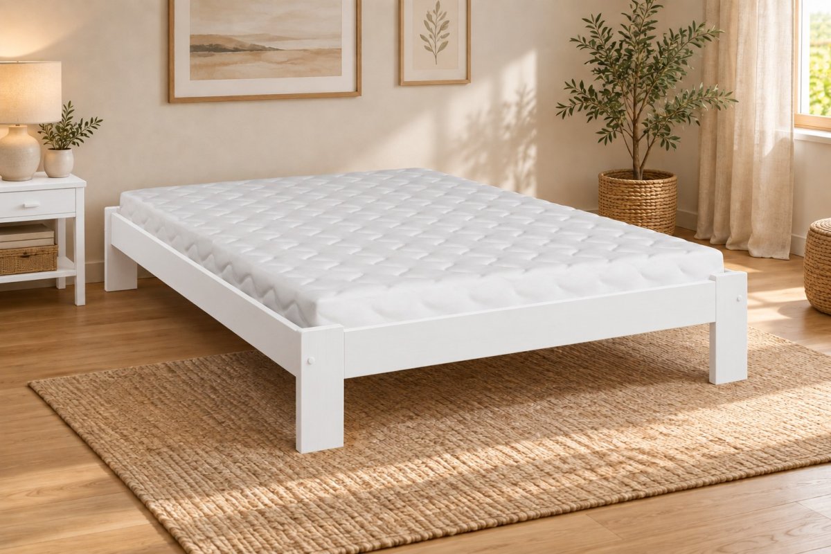 Postel z masívu Adam 120x200 cm bílá + rošt ZADARMO produkt