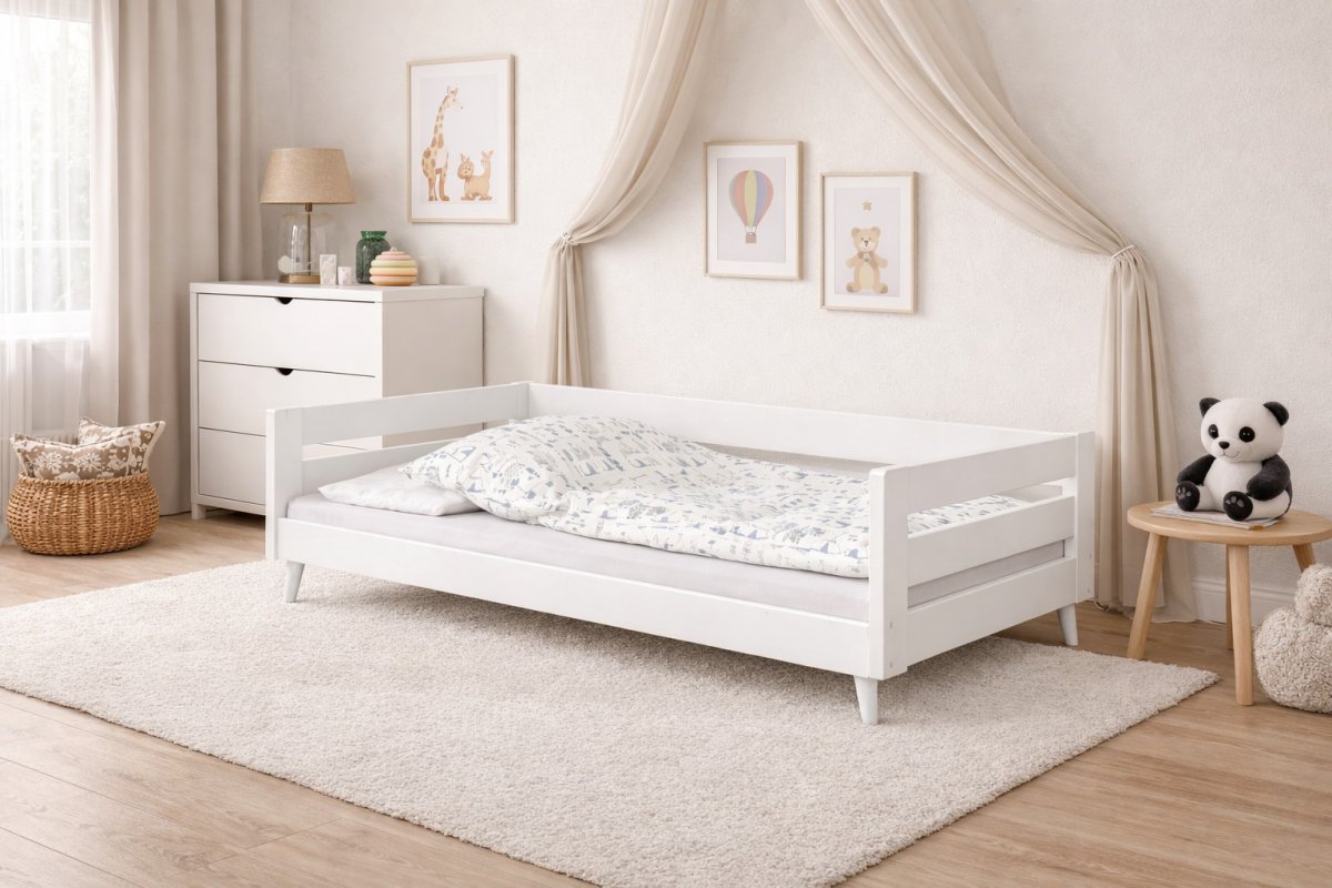 Posteľ z masívu Betka biela na nohách 160/80 cm + rošt ZADARMO produkt