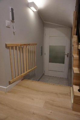 Zábrana dvere, schody 102-172 cm - výška 82 cm produkt