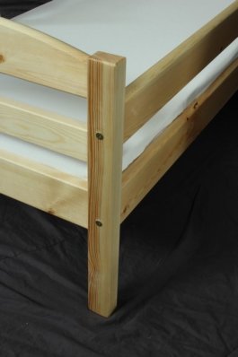 Posteľ Anička 160x70 cm + matrace + rošt ZADARMO produkt