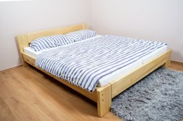 Posteľ Káťa z masívu borovice 4 cm - 180x200 cm + rošt ZADARMO produkt