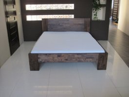 Posteľ LK4 160x200 cm - bukový masív o sile 4 cm + rošt ZADARMO produkt